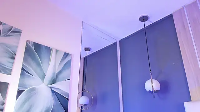 Snapshot of Miah_gomez_ chatting on 12.01.25 Miah gomez online show from 12.01.25