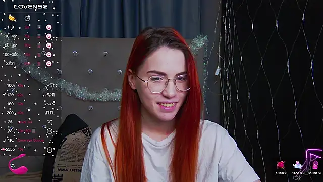 Snapshot of EmilyKents chatting on 01.06.25 EmilyKents online show from 01.06.25