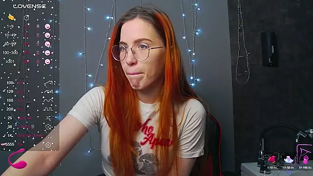 Snapshot of EmilyKents chatting on 01.16.25 EmilyKents online show from 01.16.25