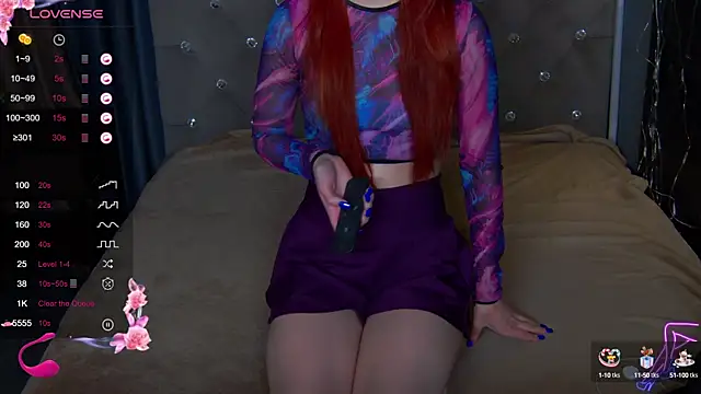 Snapshot of EmilyKents chatting on 03.17.25 EmilyKents online show from 03.17.25