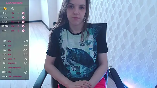 LisaHeart online show from 02.23.25