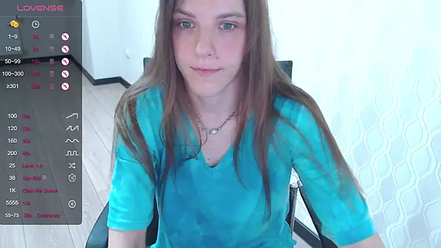 LisaHeart online show from 03.19.25