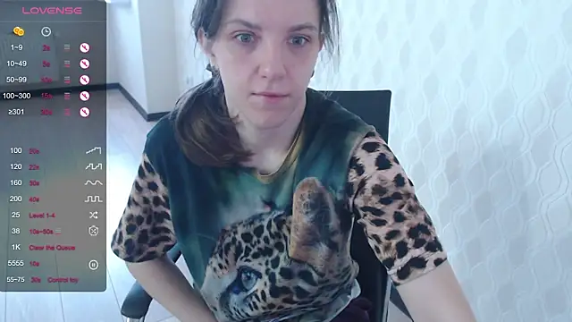 LisaHeart online show from 12.22.25