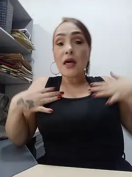 Miss Agatha online show from 02.27.26