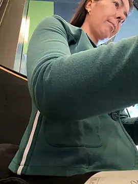 eveangelll online show from 11.24.25