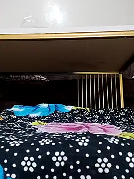 Snapshot of pearl7979 chatting on 02.12.25 pearl7979 online show from 02.12.25