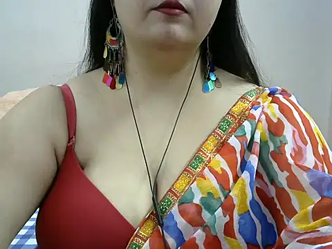 Snapshot of Shruti_139 chatting on 04.27.26 Shruti 139 online show from 04.27.26