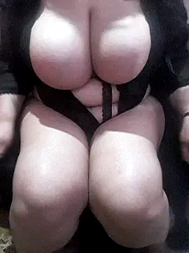 Snapshot of Maria_Sexx chatting on 01.05.25 Maria Sexx online show from 01.05.25