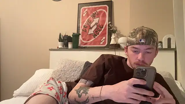 Snapshot of younghungginger chatting on 02.01.25 younghungginger online show from 02.01.25