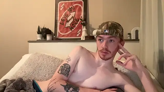 Snapshot of younghungginger chatting on 02.04.25 younghungginger online show from 02.04.25