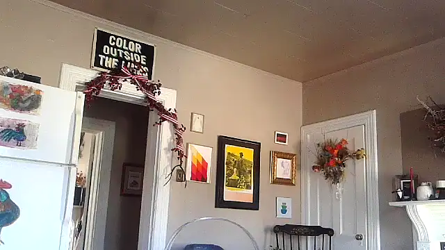 Snapshot of Glamazonx chatting on 11.19.25 Glamazonx online show from 11.19.25