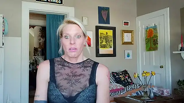 Snapshot of Glamazonx chatting on 01.11.26 Glamazonx online show from 01.11.26