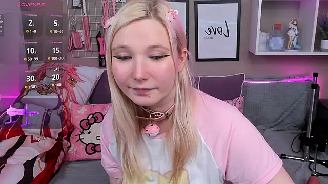 MeowkaKitty online show from 02.11.25