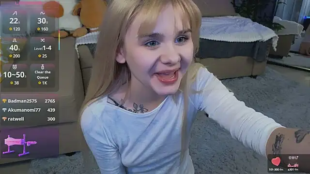 Britney Lynch online show from 03.19.25