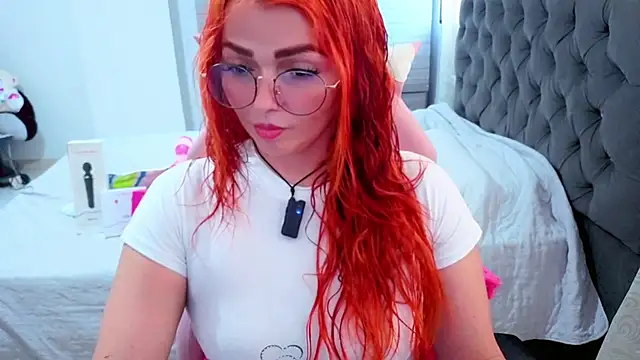 Snapshot of Alexatexa2929 chatting on 06.27.26 Alexatexa2929 online show from 06.27.26