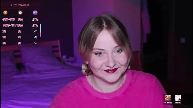 Snapshot of sensual_girrrl chatting on 08.10.26 sensual girrrl online show from 08.10.26