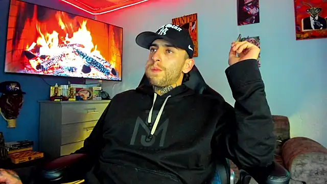 Snapshot of Drako_Lamar chatting on 02.17.26 Drako Lamar online show from 02.17.26