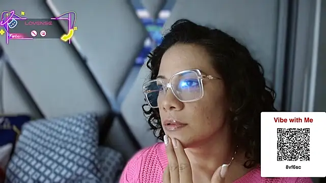 paula daniela1 online show from 11.21.25