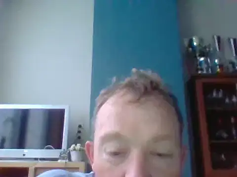 Snapshot of bertolini chatting on 12.02.24 bertolini online show from 12.02.24