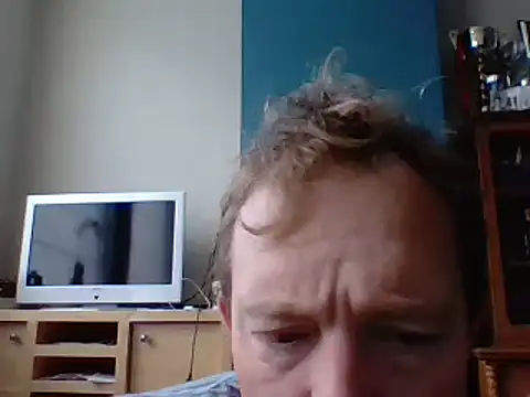 Snapshot of bertolini chatting on 02.15.25 bertolini online show from 02.15.25