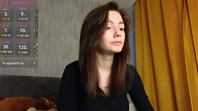 girl with snaketatto0 online show from 01.23.25