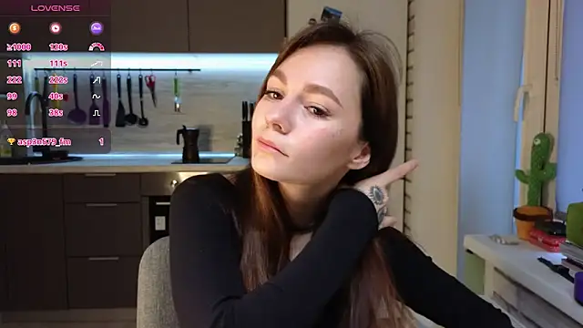 girl with snaketatto0 online show from 03.23.25