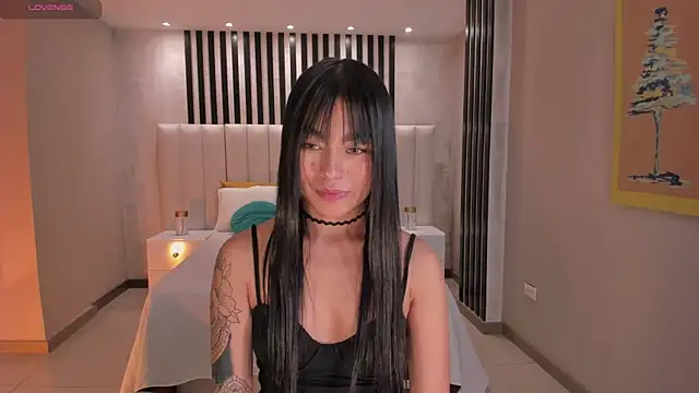 GigiLee  online show from 01.23.25