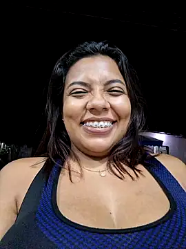 Snapshot of CanelitaPasion chatting on 12.14.24 CanelitaPasion online show from 12.14.24