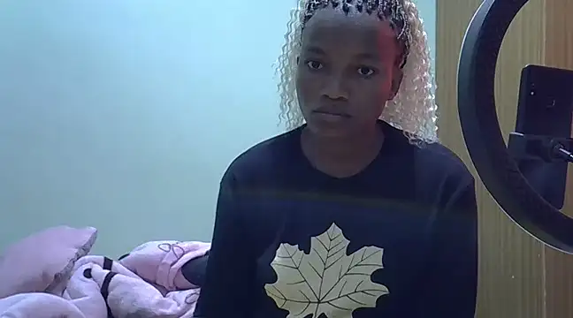 prettychoco1 online show from 12.26.24