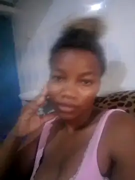 prettychoco1 online show from 11.15.25