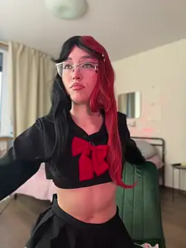 Evangeline Lawrence  online show from 12.13.24