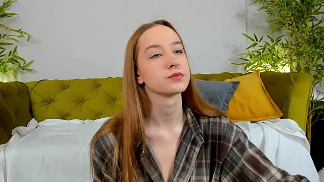 Sweett Monica online show from 09.22.25