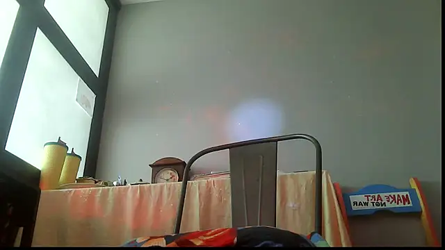 Snapshot of SexWorkerX chatting on 04.19.26 SexWorkerX online show from 04.19.26