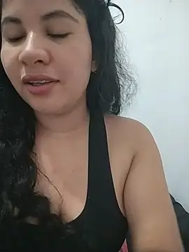 Snapshot of Yara0k chatting on 05.19.26 Yara0k online show from 05.19.26