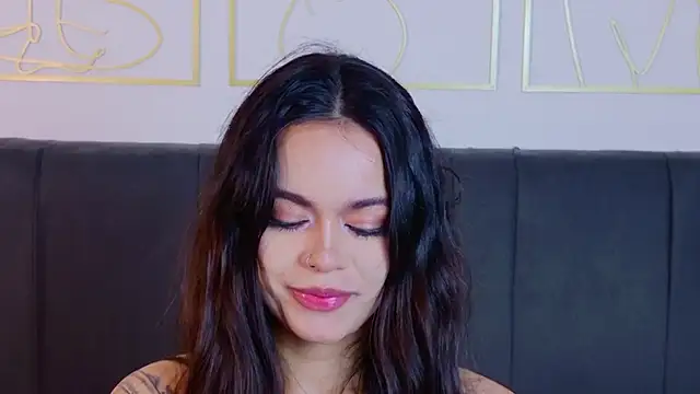 summer holiday online show from 04.18.26