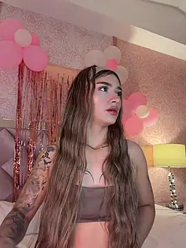 Snapshot of Arianavillada chatting on 05.06.26 Arianavillada online show from 05.06.26
