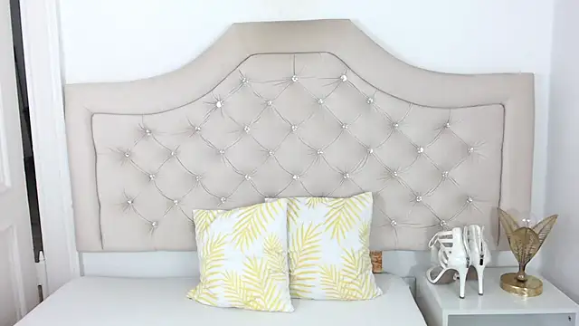 AbbyPleasure online show from 12.11.24