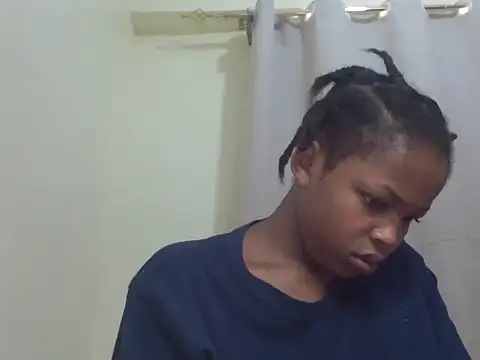 Snapshot of queen-sasha chatting on 02.04.26 queen-sasha online show from 02.04.26