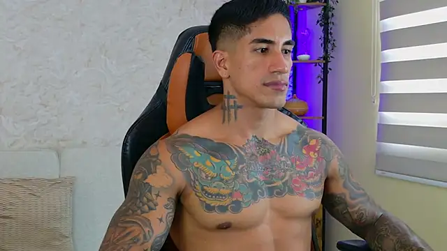 AdanReilly online show from 02.08.25