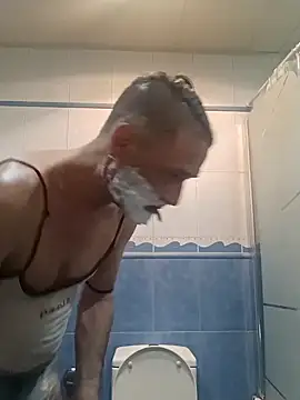 Lia Y PatrickX online show from 01.18.25