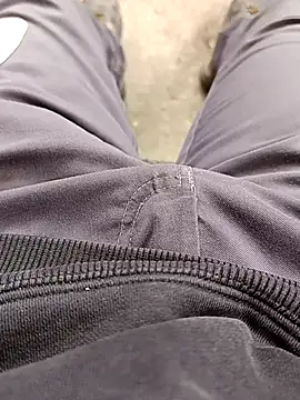 Snapshot of vadszex31 chatting on 02.27.25 vadszex31 online show from 02.27.25