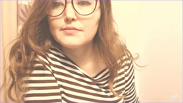 Snapshot of hrnyteacher chatting on 12.27.24 hrnyteacher online show from 12.27.24