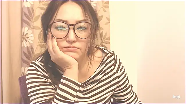 Snapshot of hrnyteacher chatting on 01.21.25 hrnyteacher online show from 01.21.25