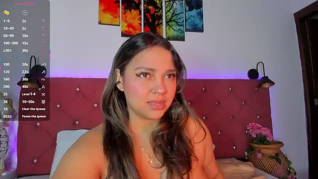 Snapshot of Abril_Gomez06 chatting on 10.11.25 Abril Gomez06 online show from 10.11.25