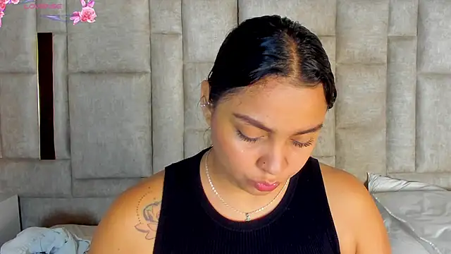 Snapshot of Abril_Gomez06 chatting on 04.24.26 Abril Gomez06 online show from 04.24.26