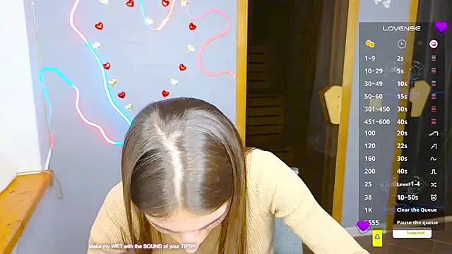 EmmyGreans online show from 02.12.25