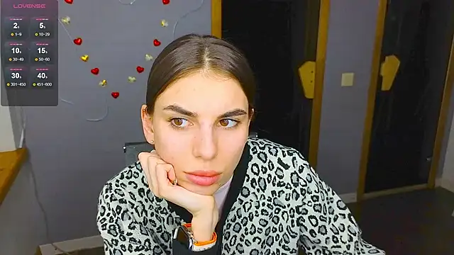 EmmyGreans online show from 02.26.25