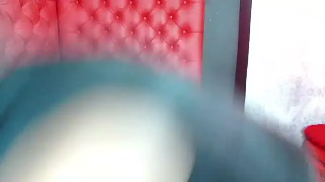 CrystalBrooke3x online show from 01.20.25