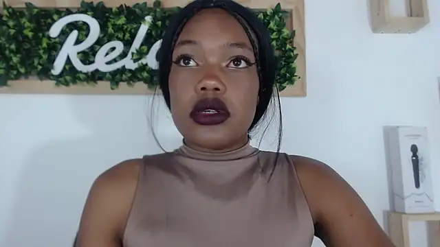 CrystalBrooke3x online show from 01.31.25