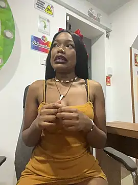 CrystalBrooke3x online show from 03.10.25